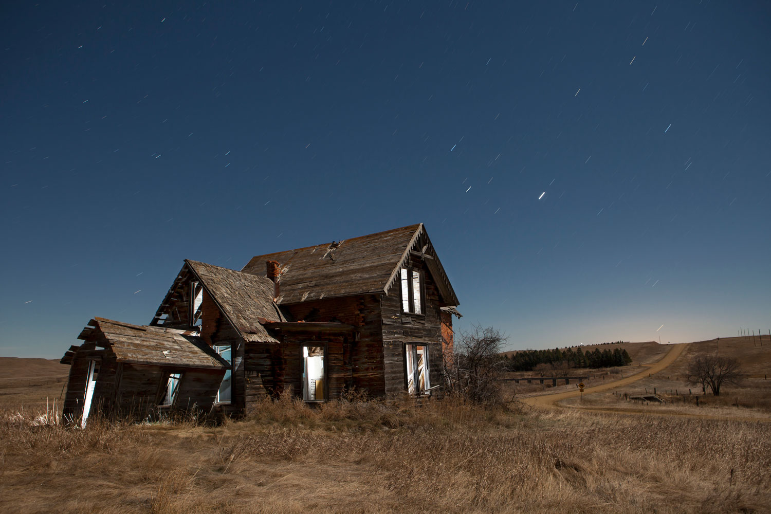 Sims Round Back - North Dakota - The Flash Nites